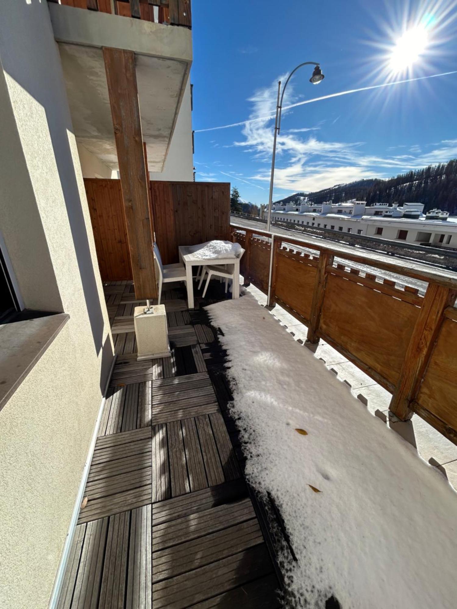 Superbe Appartement Avec Piscine Et Garage Péone Exterior photo